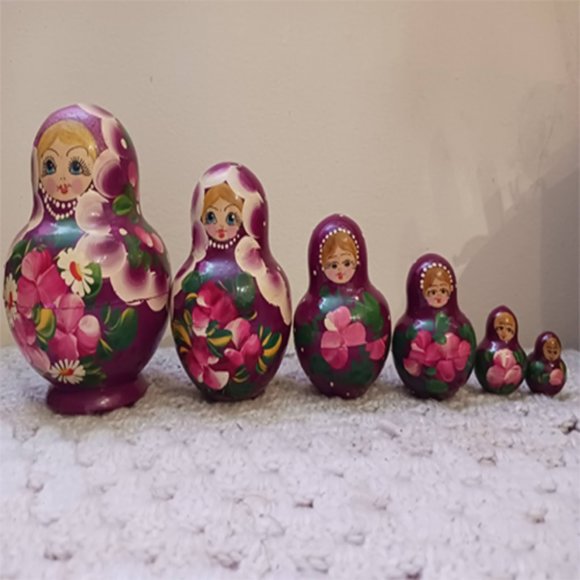 Russian Nesting Doll 6 Piece Set - Picture 1 of 2